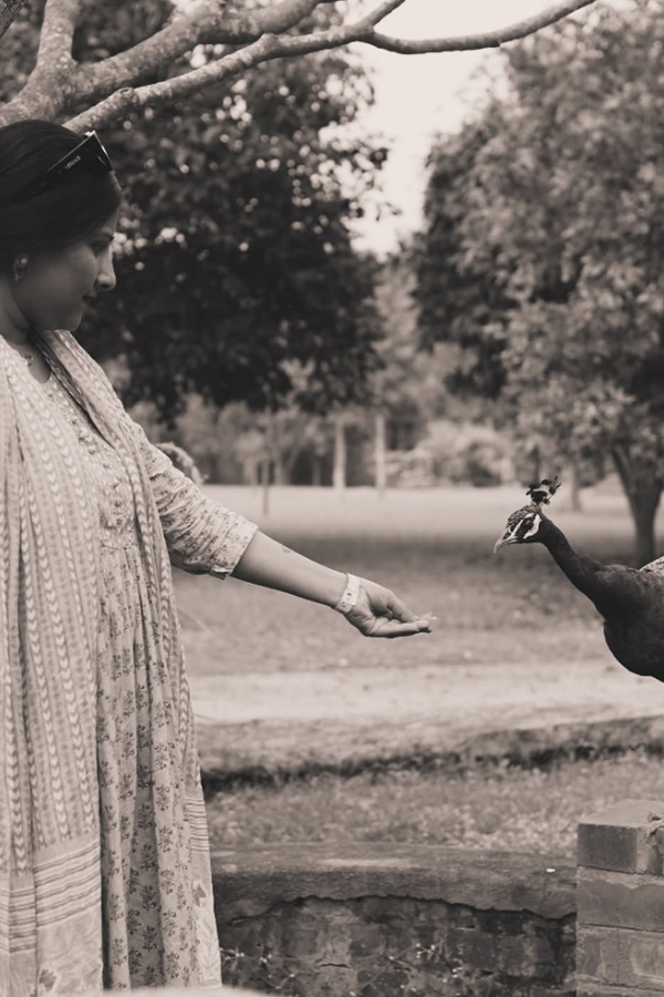 Singer Mangli Shares Her Isha Trip Beautiful Moments Photos10