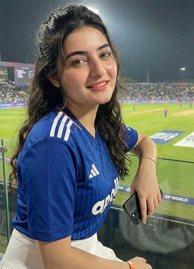 Social Media Trending Aira Rawat Viral Photos3