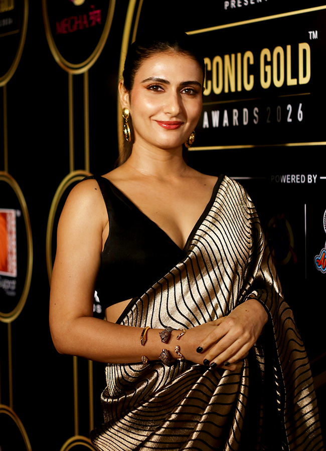 picture during the Iconic Gold Awards in Mumbai36
