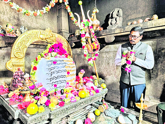 కోటగుళ్ల సందర్శన 
2