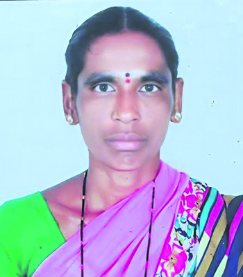 వేర్వేరు ఘటనలు.. విద్యుదాఘాతంతో ఇద్దరి మృతి1