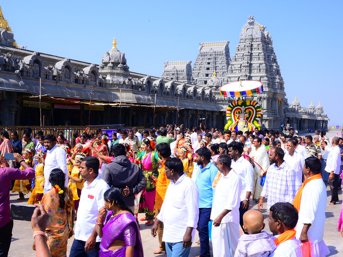 Yadagirigutta Sri Lakshmi Narasimha Swamy Annual Brahmotsavam1