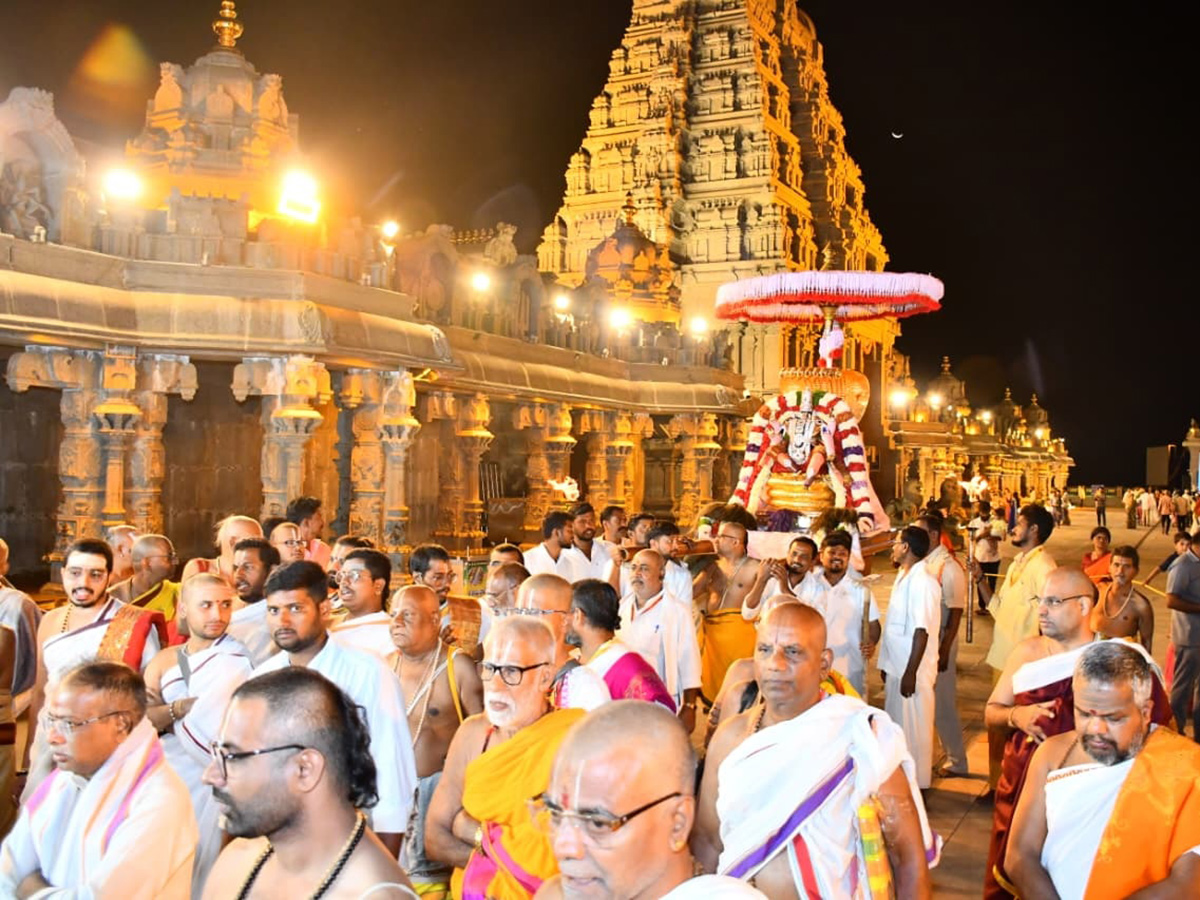 Yadagirigutta Sri Lakshmi Narasimha Swamy Annual Brahmotsavam17