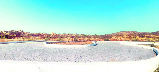 డ్రైవింగ్‌ శిక్షణకు బ్రేకులు!1