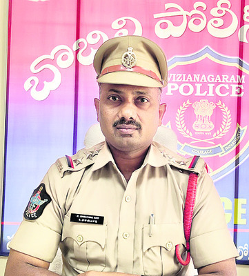 20 ఎకరాల జీడితోట దగ్ధం 2