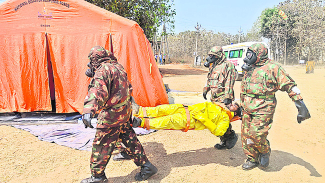 మోగిన మాక్‌ సైరన్‌ 2