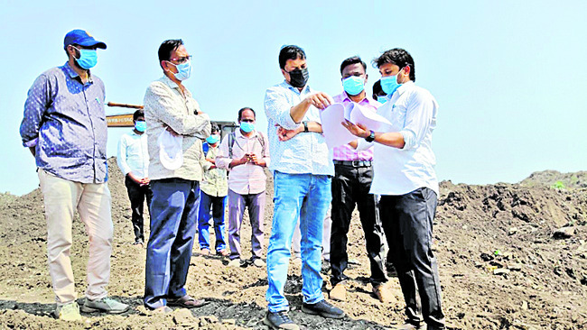 కార్తికేయుని సన్నిధిలో మంత్రి కొల్లు రవీంద్ర 1