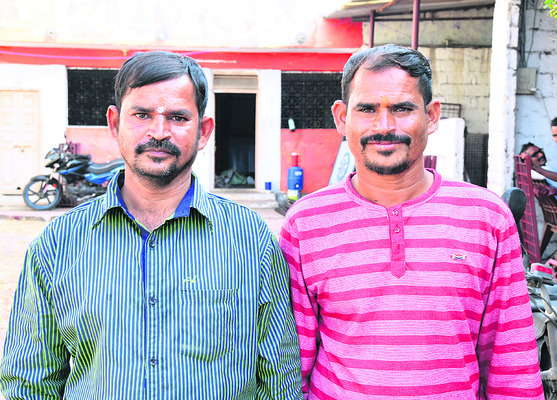 ఒకే రూపం.. రెండు ప్రాణాలు11