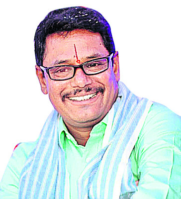 అరుదైన శతావధాన ప్రక్రియ ఇది
1