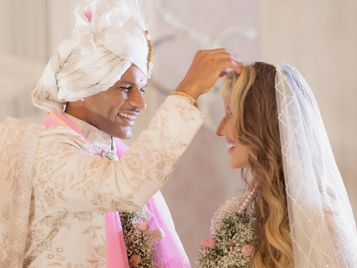 Shikhar Dhawan Marries Sophie Shine In Private Ceremony Photos3