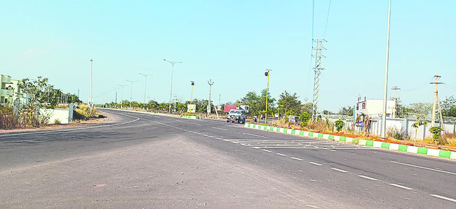 నిమ్జ్‌ రహదారిపై భద్రతేదీ? 1