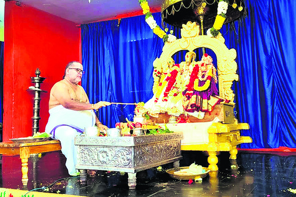 నేత్రపర్వంగా  రామయ్య నిత్యకల్యాణం2