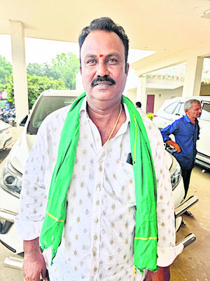 ఎన్నడూ లేని సంక్షోభం 
1