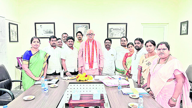 సామాజిక పురోగతికి పాటుపడాలి 1