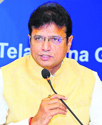 నేటినుంచి చెక్కులు పంపిణీ 3