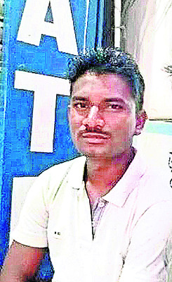 రక్తమోడిన రహదారులు..1