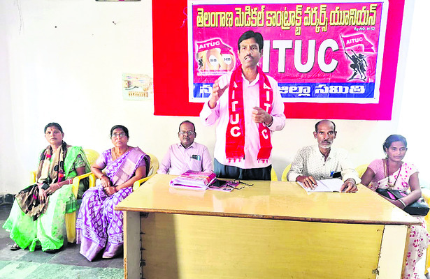 మత సామరస్యానికి ప్రతీక అబ్బాస్‌ దర్గా1