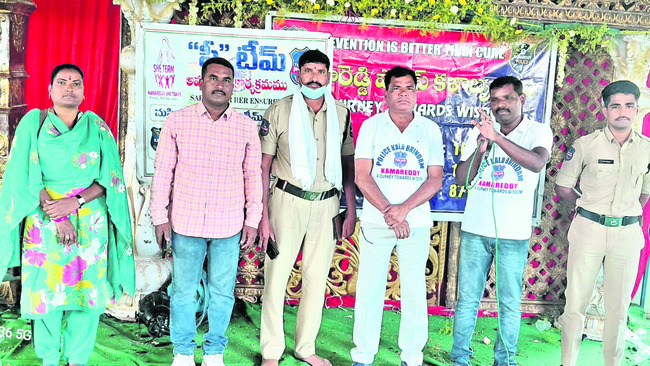 నీటిని వృఽథా చేయొద్దు 1