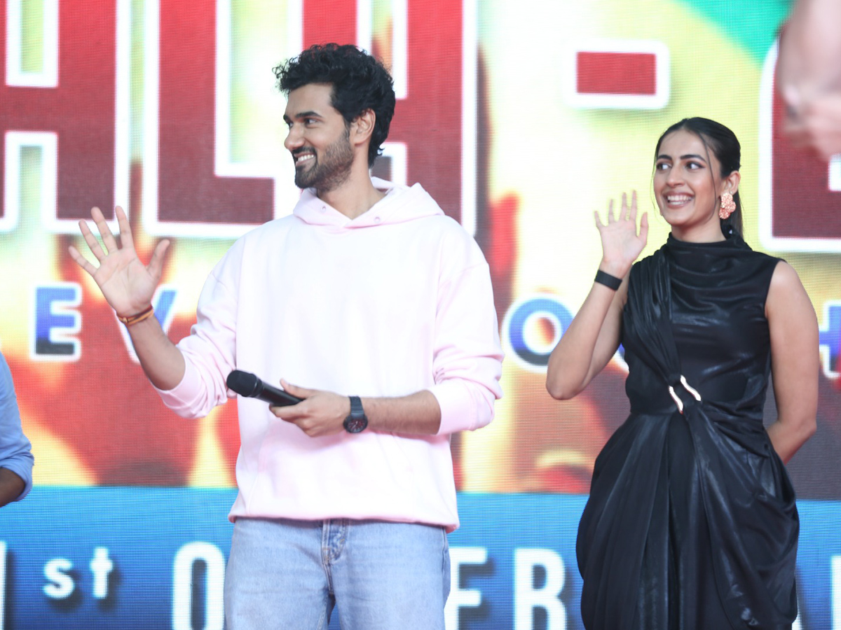 Niharika Konidela Raakaasaa Movie Promotion At Amalapuram4