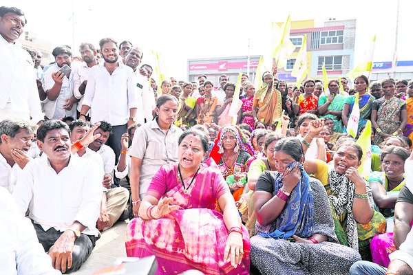 సీడ్‌ పత్తి రైతులకు న్యాయం చేయాలి 1