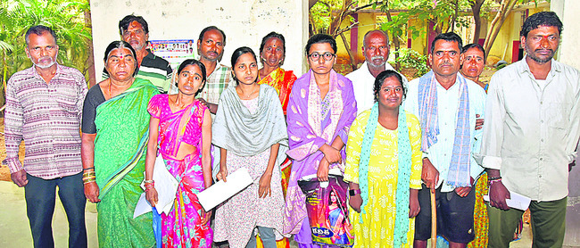 పోటెత్తిన ప్రజావాణి2