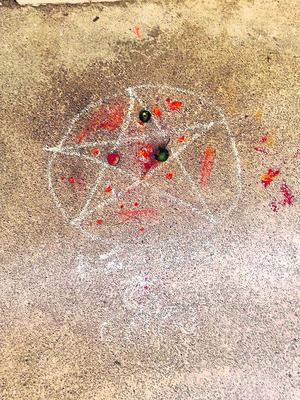 బడిలో పసుపు, కుంకుమ కలకలం1