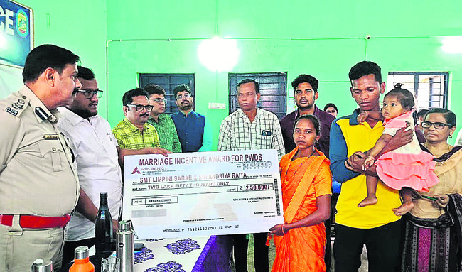 గ్రీవెన్స్‌కు వినతుల వెల్లువ 2