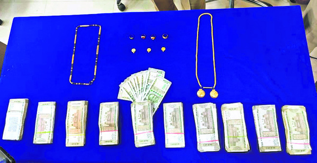 15 ఏళ్ల స్నేహం..రూ.5 లక్షల కోసం అంతం 1