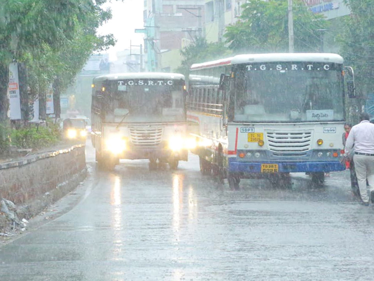 Vadagalla Varsham in Telangana 2026 Photos13