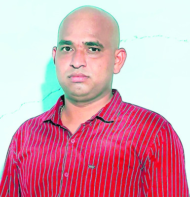 మూడు ఎకరాల్లో  పైరు తొలగించాను 
1