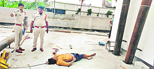 బాలికపై లైంగిక దాడి కేసులో 20 ఏళ్లు జైలు 
1