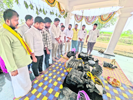 ముబారక్‌ నగర్‌ కాంప్లెక్స్‌లో టీఎల్‌ఎం మేళా 
3