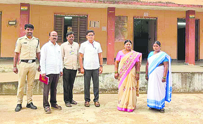 మెదక్‌లో పదో తరగతిమూల్యాంకన కేంద్రం
1