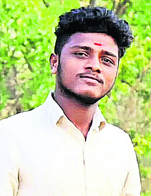 ప్రభుత్వ వైద్యం దూరం  2