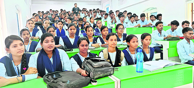 న్యాయవృత్తి నిపుణులకు రిటైర్‌మెంట్‌ లేదు1