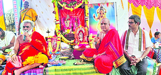 అపర్ణాదేవీ నమామ్యహం1