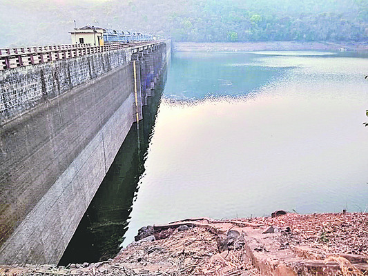 ఉప్పొంగి.. ఉజ్వలమై..1