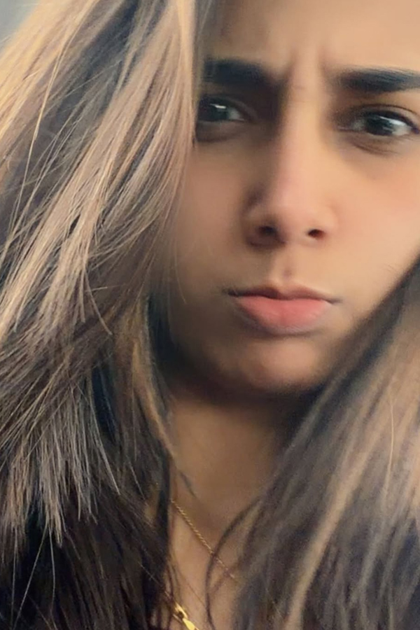 Actress Meenakshi Chaudhary Funniest Moments Photos11