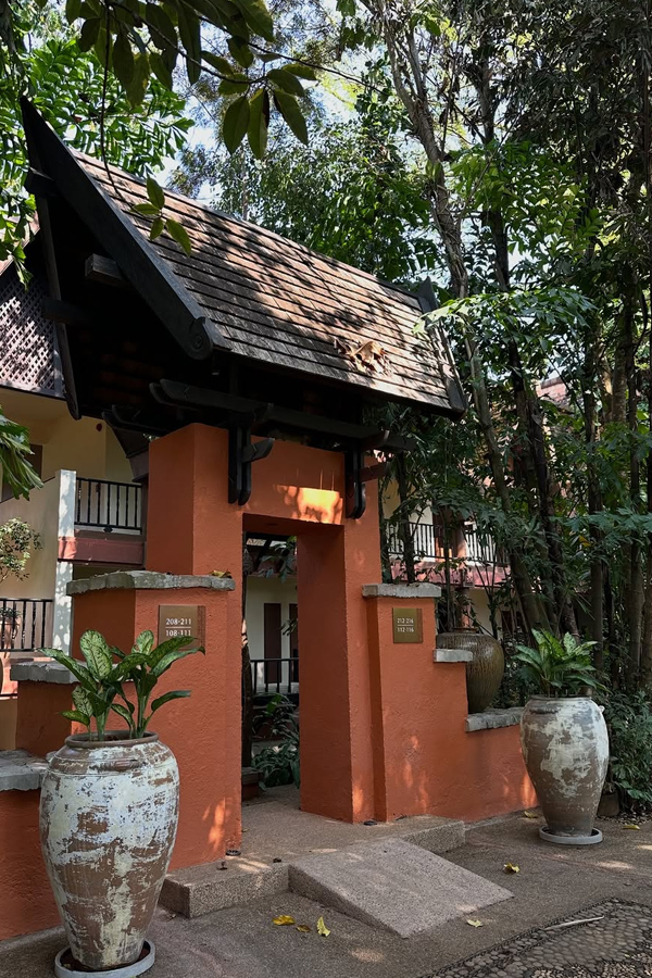 Actress Ritu Varma Enjoying Vacation In Thailand With Family Photos10