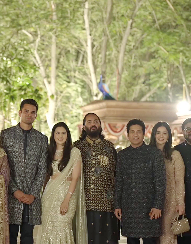 Arjun Tendulkar pre-wedding celebration with Saaniya Chandok in Jamnagar10