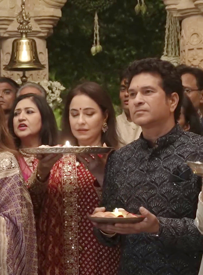 Arjun Tendulkar pre-wedding celebration with Saaniya Chandok in Jamnagar12