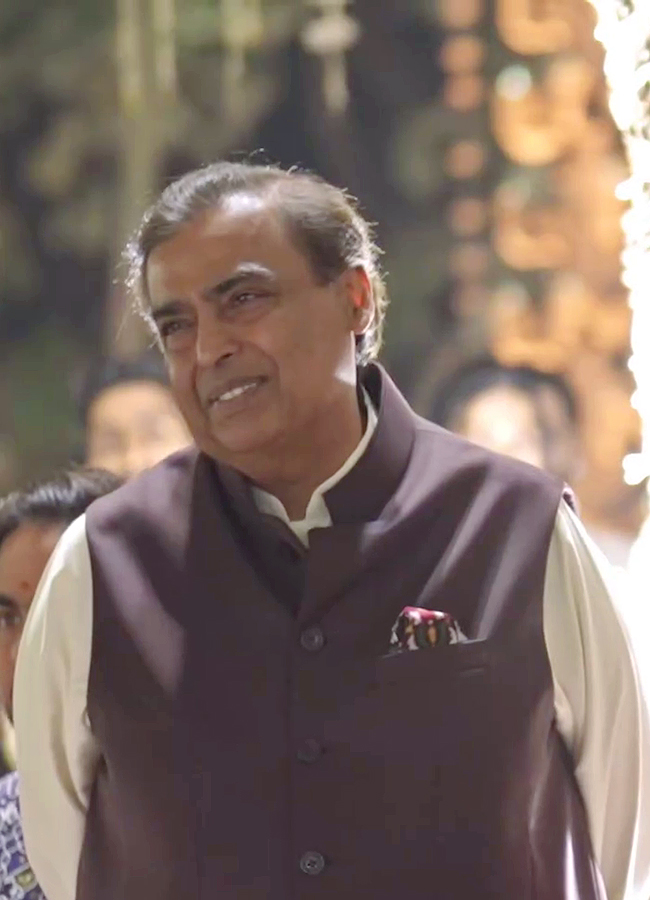 Arjun Tendulkar pre-wedding celebration with Saaniya Chandok in Jamnagar14