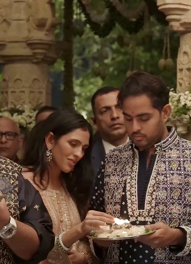 Arjun Tendulkar pre-wedding celebration with Saaniya Chandok in Jamnagar18