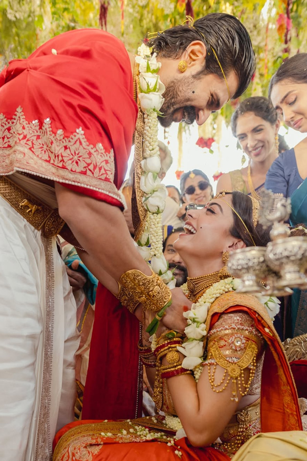 Grand Vijay Deverakonda And Rashmika Mandanna Wedding PHotos12