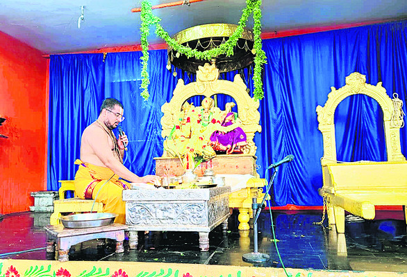 నేత్రపర్వంగా  రామయ్య నిత్యకల్యాణం2