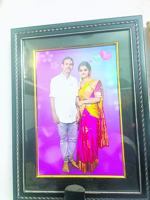 తాగిన మత్తులో చంపేశారా..? 1