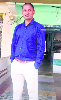 ఉరేసుకొని వ్యక్తి ఆత్మహత్య1