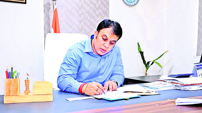 స్నేహ శబరీష్‌ వివరాలు..2