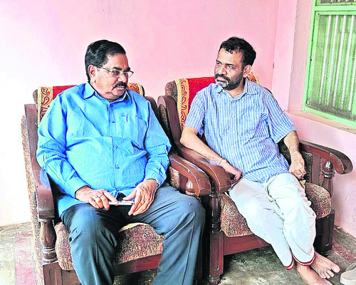 తలశిల రఘురామ్‌కు ప్రసన్న పరామర్శ2