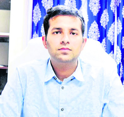 జిల్లా కలెక్టర్‌గా ప్రతీక్‌ జైన్‌ 
2